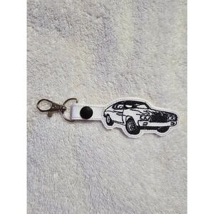 Classic‎ Car Keychain Embroidered Auto Keyring Novelty Gift Bag Charm